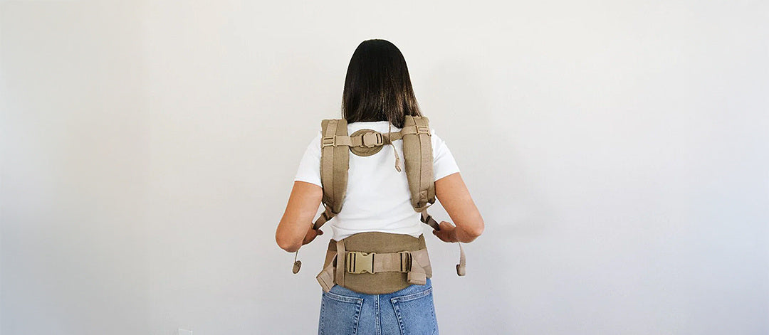 Mom turned around using best baby carrier for plus-size parents