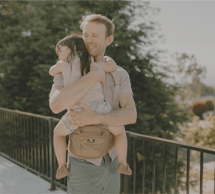 Huggs® Baby Hip Carrier With Patented Hipbelt